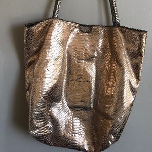 Catto a Mano tote By Carlos Falchi Brown